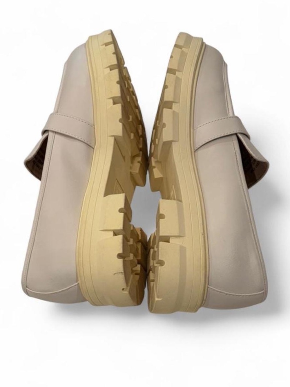 Crown&Ivy Lenny Lug Sole Loafer | Gray & Yellow | Ebellished buckles | Size 8.5 - Picture 2 of 7